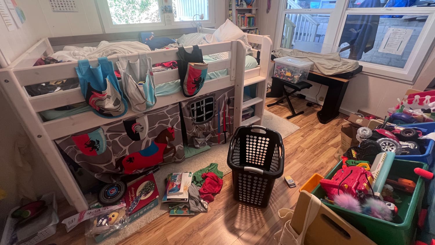 I Tried the Pile Method Decluttered in 12 Minutes Apartment